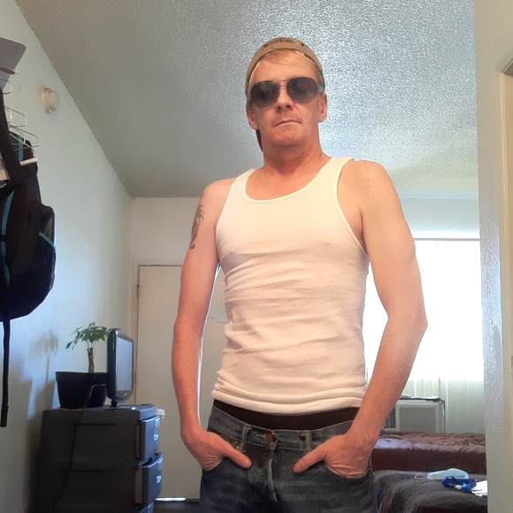 Meet your Posher, Shawn - Picture 4 of 7